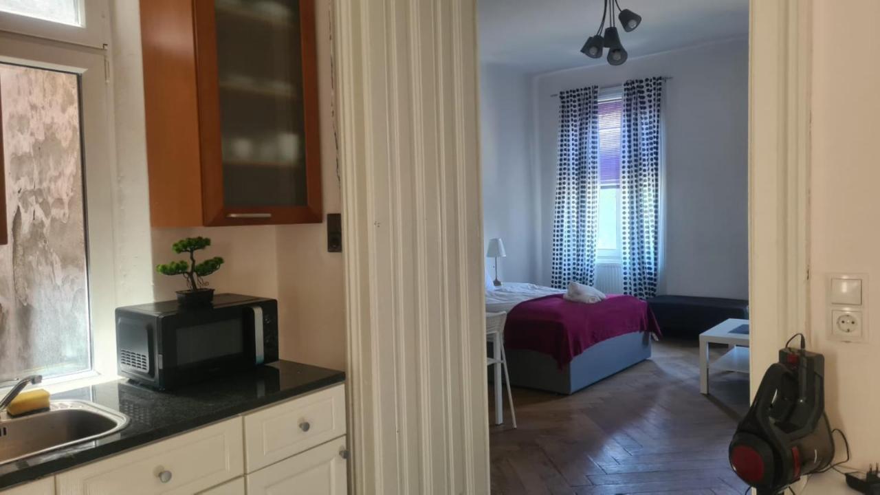 4 Great Apartment Akh - Ideal For Groups Of 19 Вена Экстерьер фото