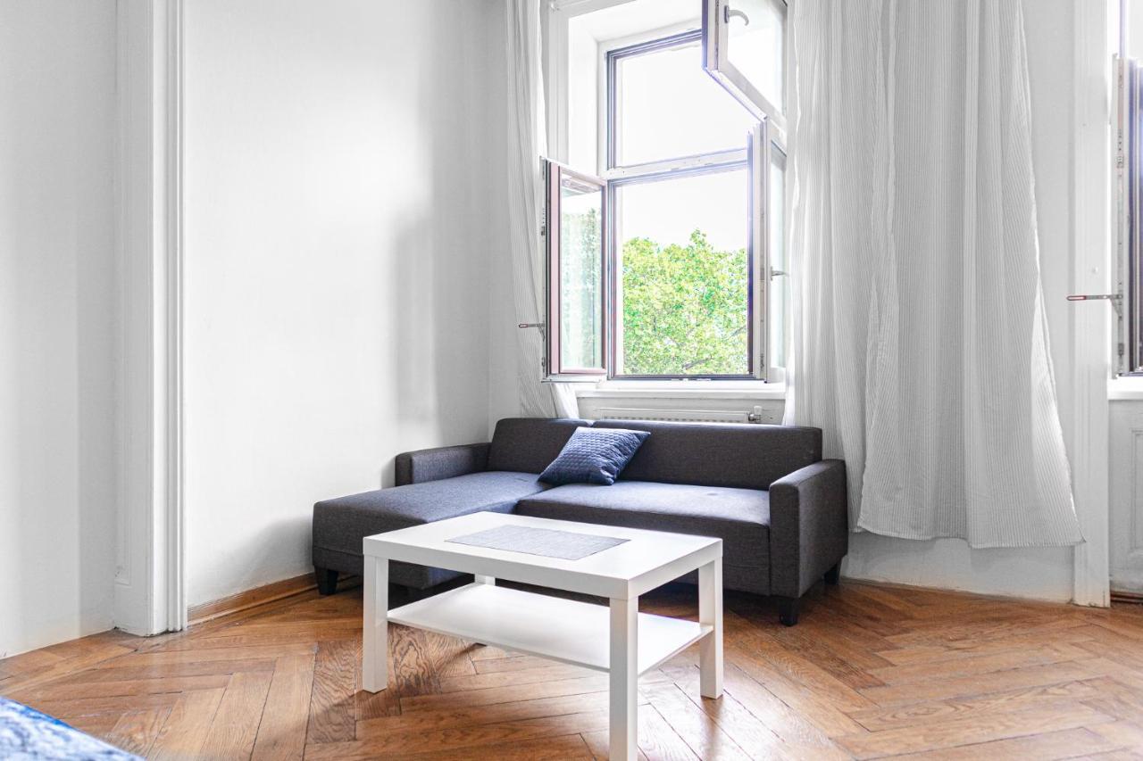 4 Great Apartment Akh - Ideal For Groups Of 19 Вена Экстерьер фото