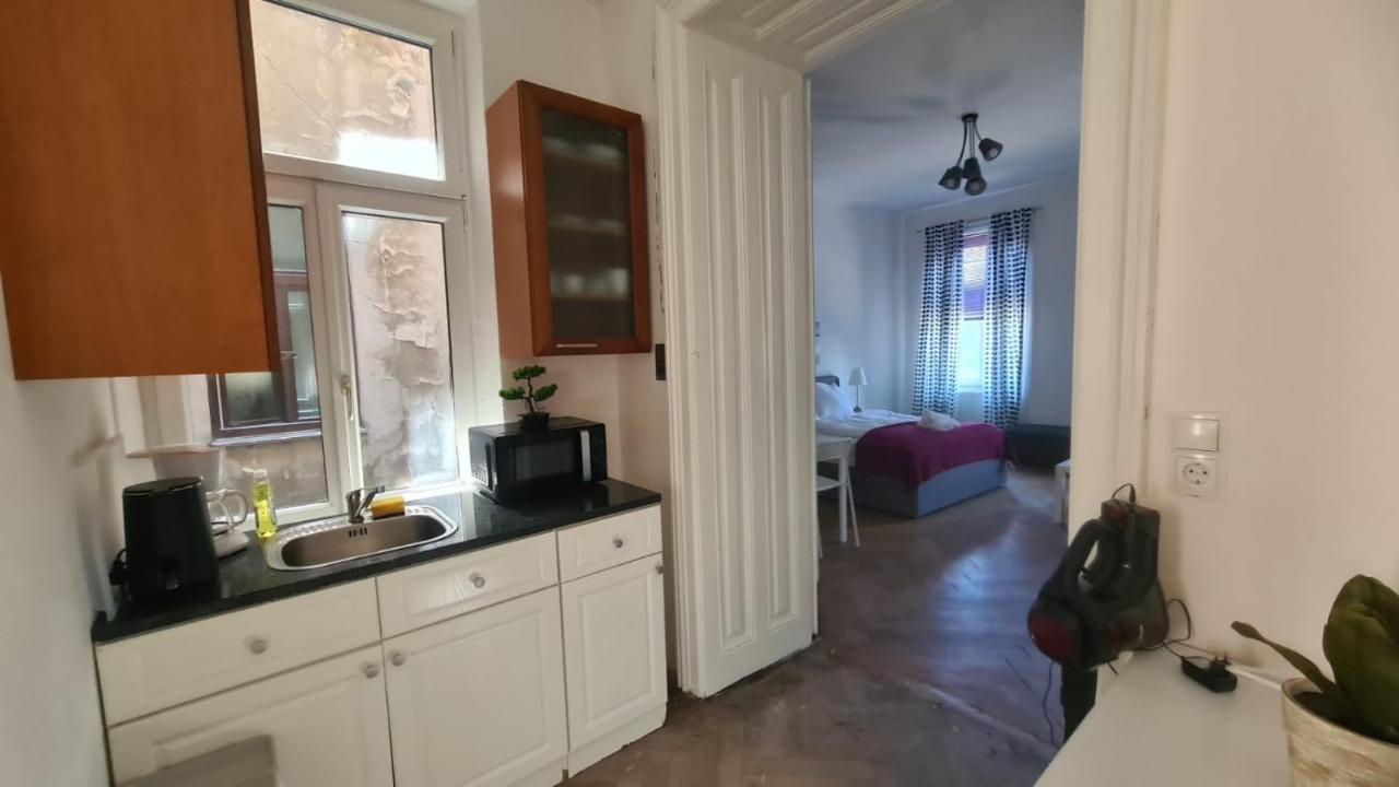 4 Great Apartment Akh - Ideal For Groups Of 19 Вена Экстерьер фото