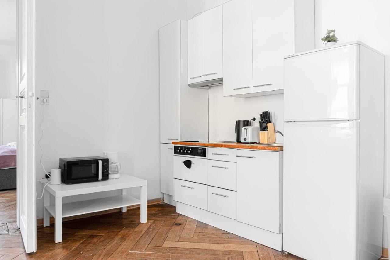 4 Great Apartment Akh - Ideal For Groups Of 19 Вена Экстерьер фото