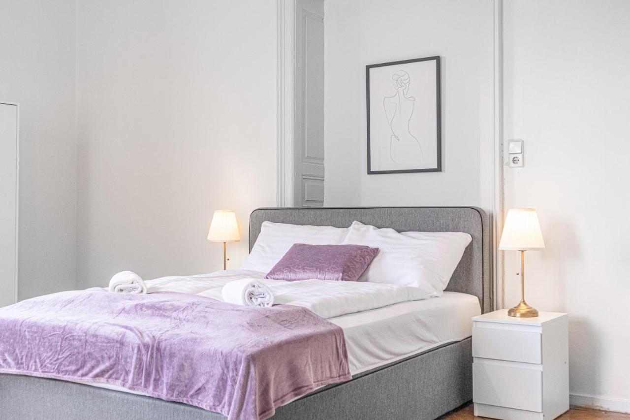 4 Great Apartment Akh - Ideal For Groups Of 19 Вена Экстерьер фото