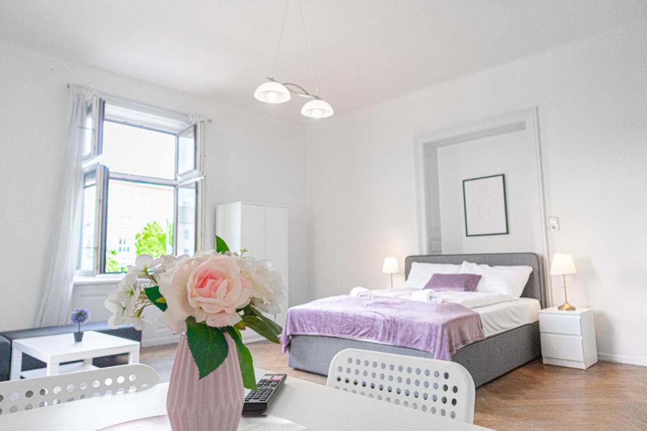 4 Great Apartment Akh - Ideal For Groups Of 19 Вена Экстерьер фото
